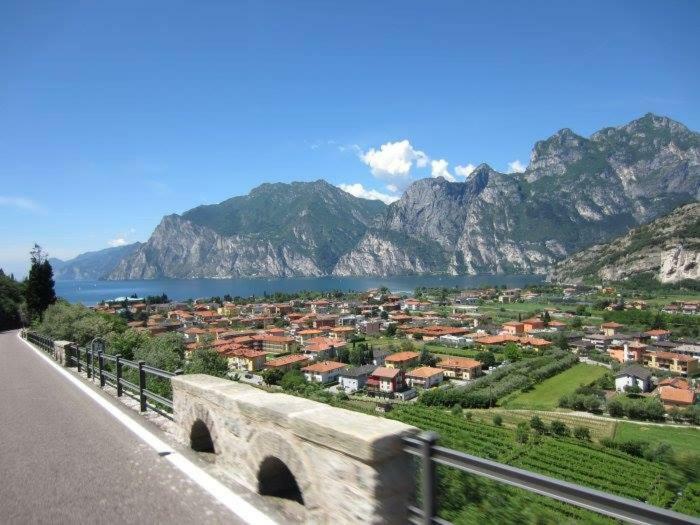 Appartamento Ellen Torbole Sul Garda Kültér fotó